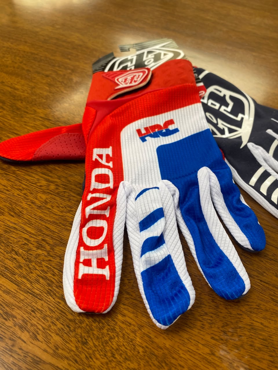 Guantes Honda